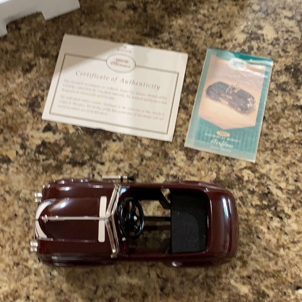 HALLMARK Kiddie Classics w/ certificate of Authenticity. Airflow 1937